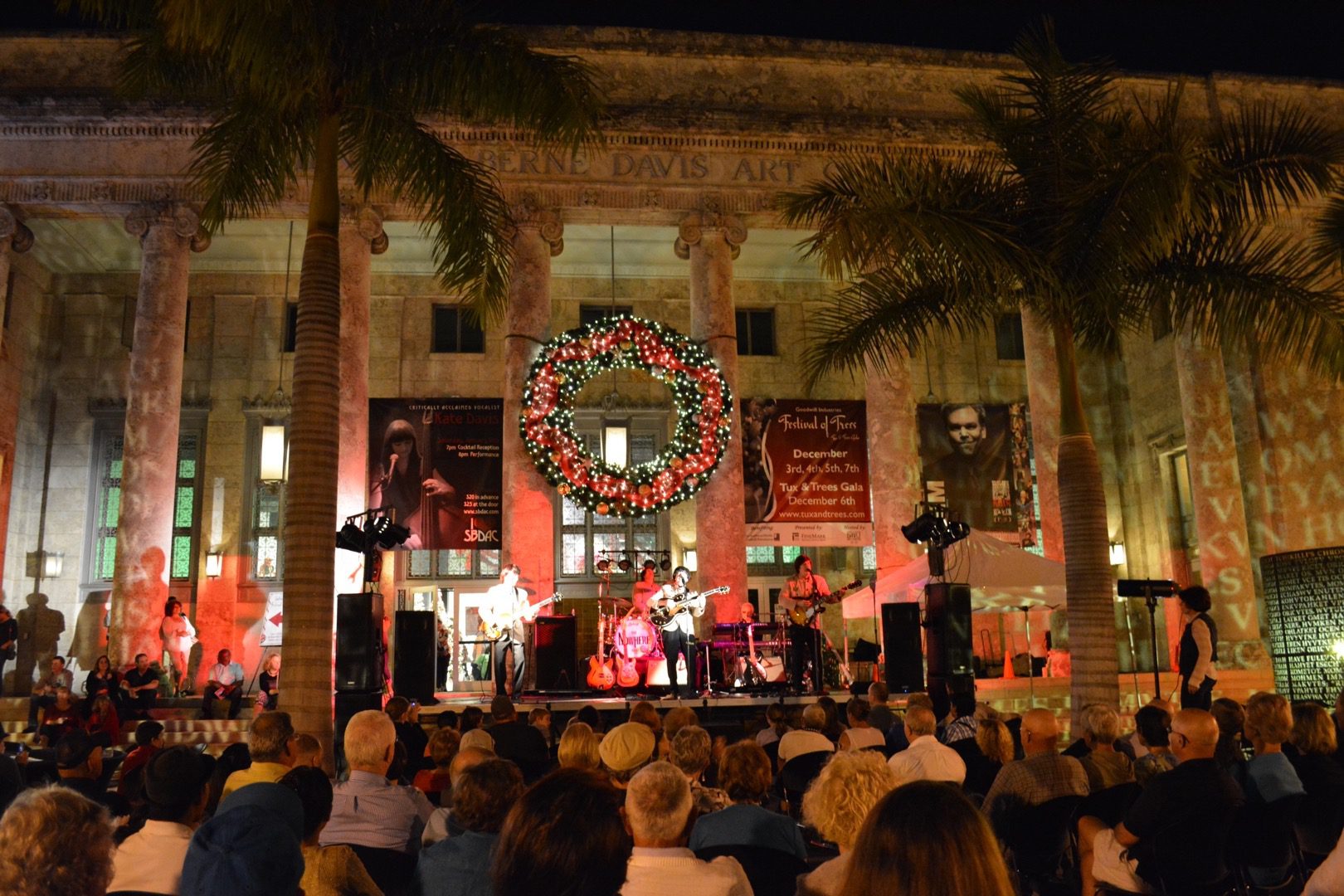 <b><a href="https://fortmyersfestivaloftrees.com/wreath-lighting-ceremony/">Festival of Trees: Wreath Lighting Ceremony and Outdoor Concert</a></b>